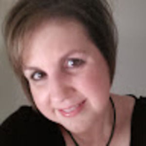 Meet your Posher, Leslie